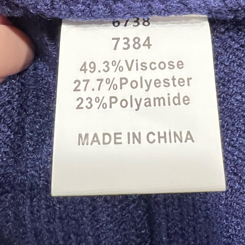 NWT - Navy Button-Down Ribbed Top - Picture 4 of 7